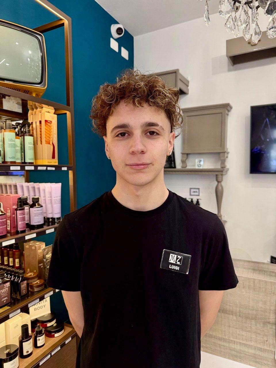 Luigi — staff MZ Parrucchieri